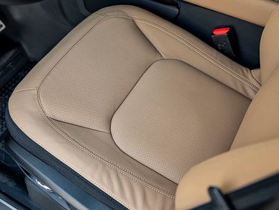 2026 Land Rover Defender 130 V8