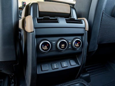 2026 Land Rover Defender 130 V8