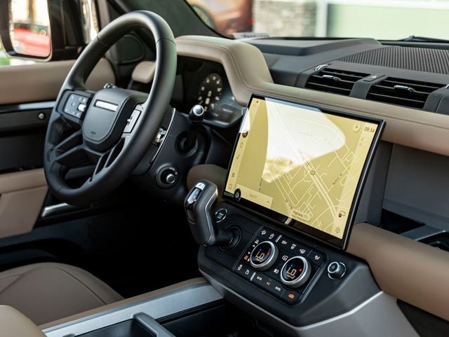 2026 Land Rover Defender 130 V8