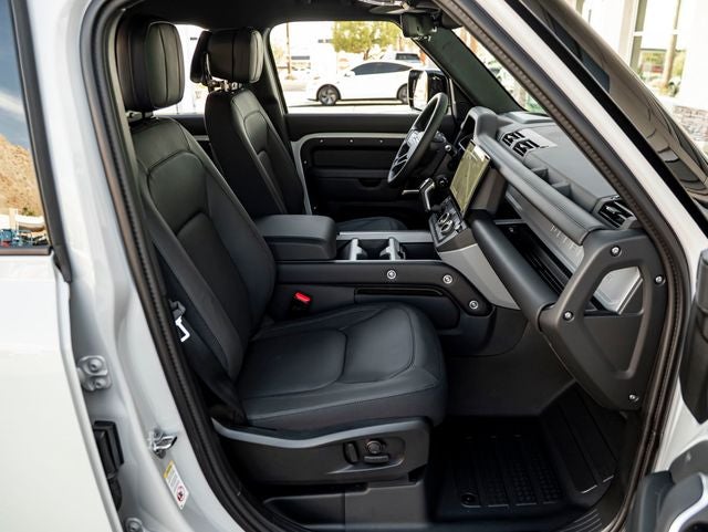 2026 Land Rover Defender 110 X