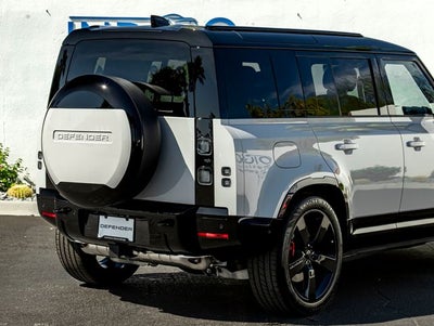2026 Land Rover Defender 110 X