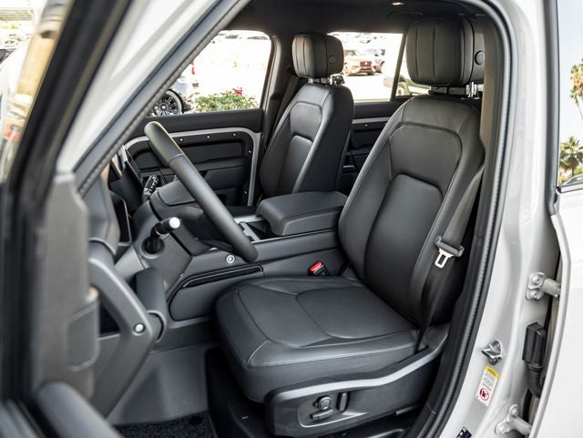 2026 Land Rover Defender 110 X