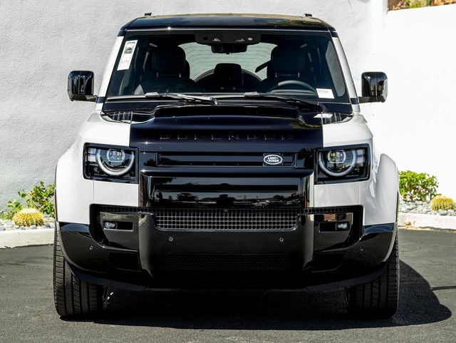 2026 Land Rover Defender 110 X