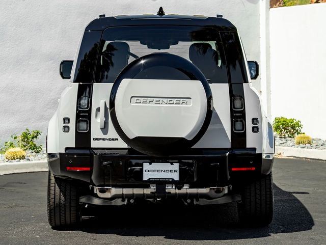2026 Land Rover Defender 110 X