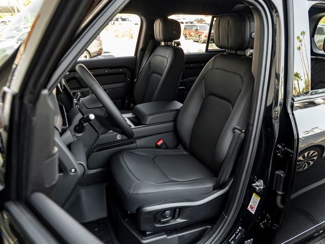 2026 Land Rover Defender 110 X