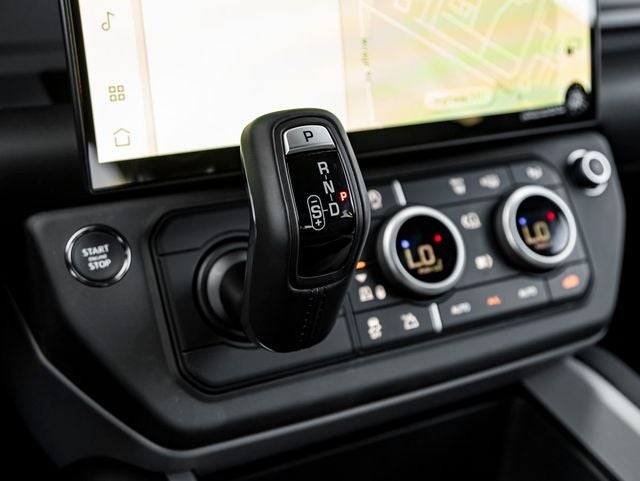 2026 Land Rover Defender 110 X