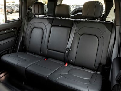 2026 Land Rover Defender 110 X