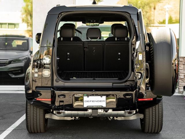 2026 Land Rover Defender 110 X