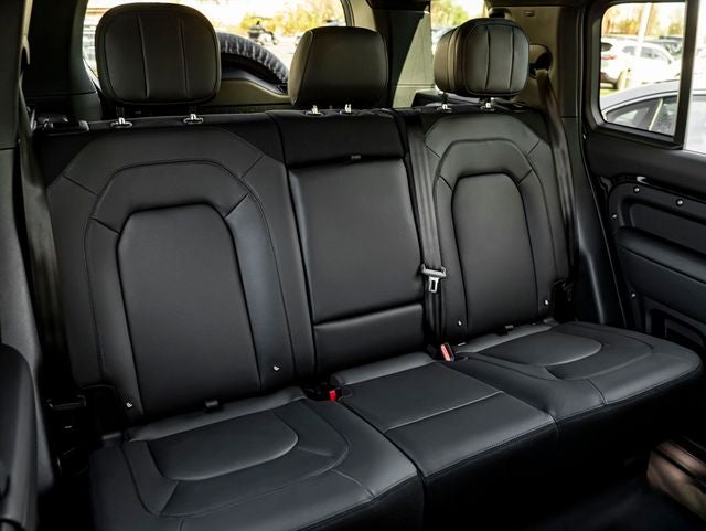 2026 Land Rover Defender 110 X