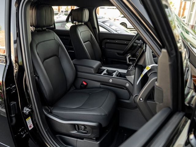 2026 Land Rover Defender 110 X