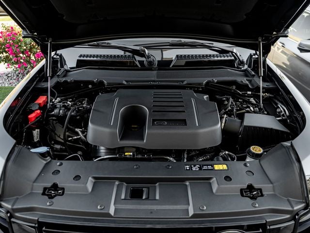 2026 Land Rover Defender 110 X