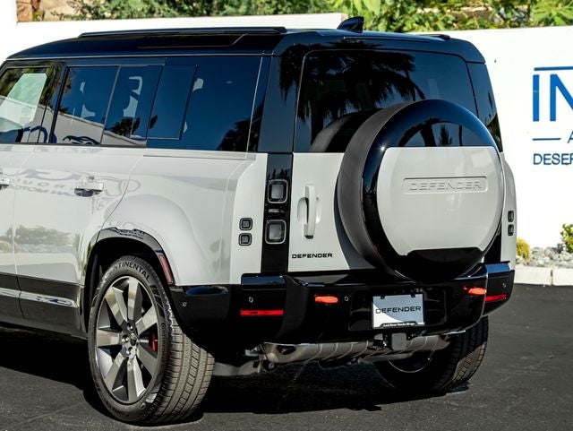2026 Land Rover Defender 110 X