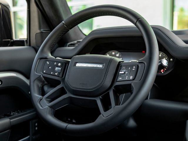 2026 Land Rover Defender 110 X