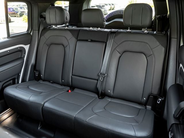 2026 Land Rover Defender 110 X