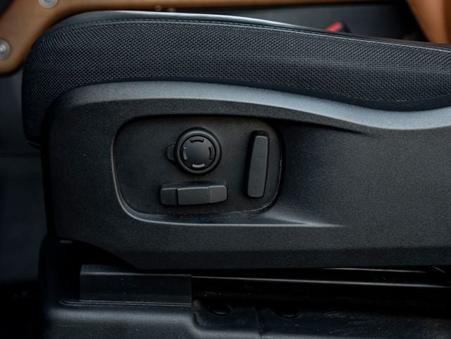 2022 Land Rover Defender 110 X