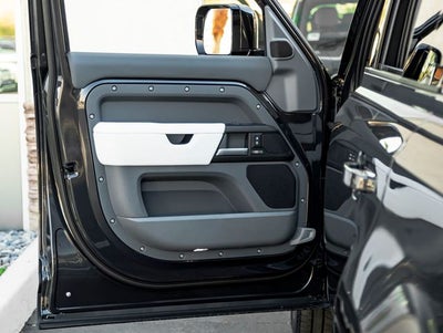 2026 Land Rover Defender 130 X