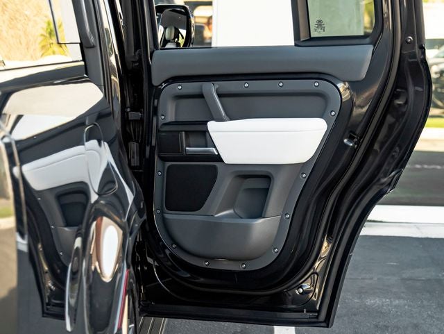 2026 Land Rover Defender 130 X