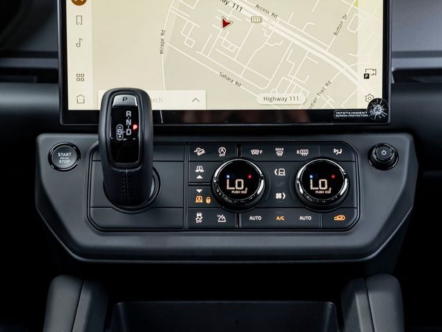 2026 Land Rover Defender 110 OCTA