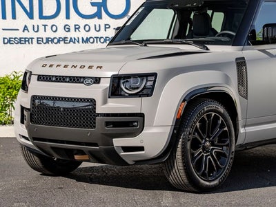 2026 Land Rover Defender 110 OCTA