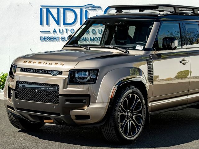 2025 Land Rover Defender 110 OCTA