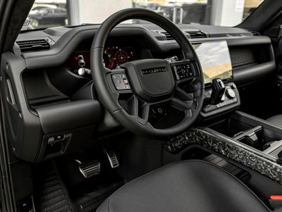 2026 Land Rover Defender 110 OCTA Black