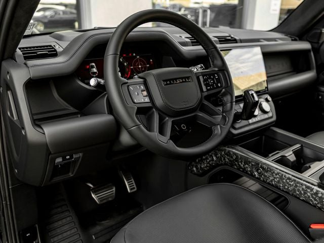 2026 Land Rover Defender 110 OCTA Black