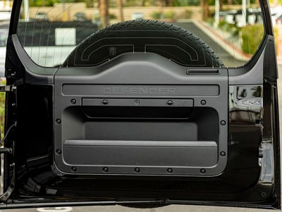 2026 Land Rover Defender 110 OCTA Black