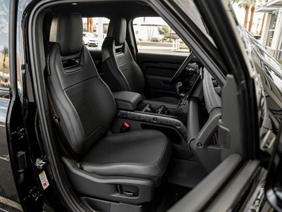 2026 Land Rover Defender 110 OCTA Black