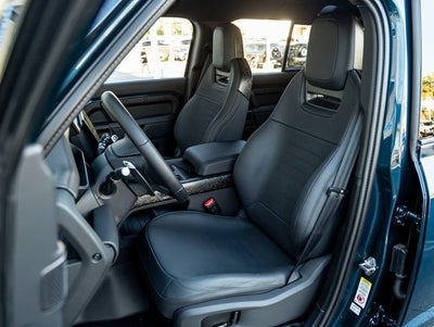 2026 Land Rover Defender 110 OCTA