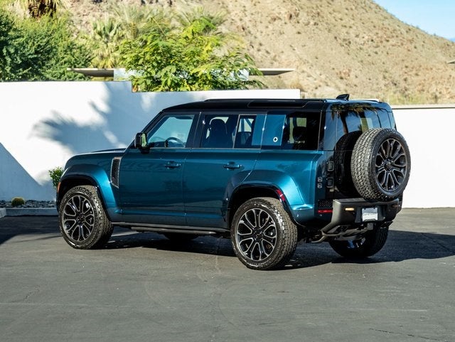 2026 Land Rover Defender 110 OCTA