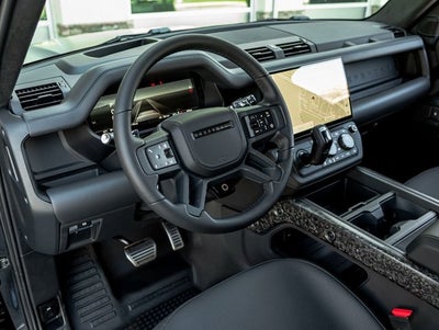 2026 Land Rover Defender 110 OCTA Black Edition OCTA