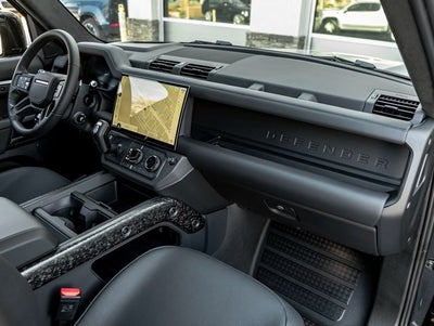 2026 Land Rover Defender 110 OCTA Black Edition OCTA