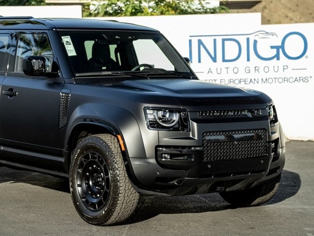 2026 Land Rover Defender 110 OCTA Black Edition OCTA