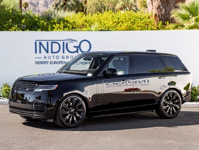 2026 Land Rover Range Rover SV Black LWB