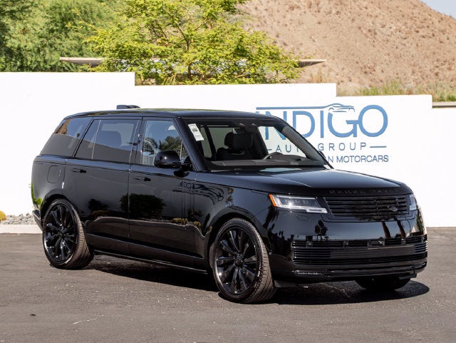 2026 Land Rover Range Rover SV Black LWB