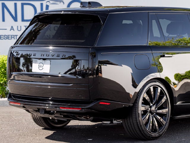 2026 Land Rover Range Rover SV Black LWB