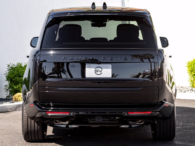 2026 Land Rover Range Rover SV Black LWB
