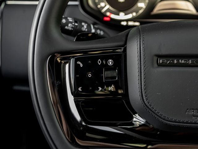 2026 Land Rover Range Rover SV LWB