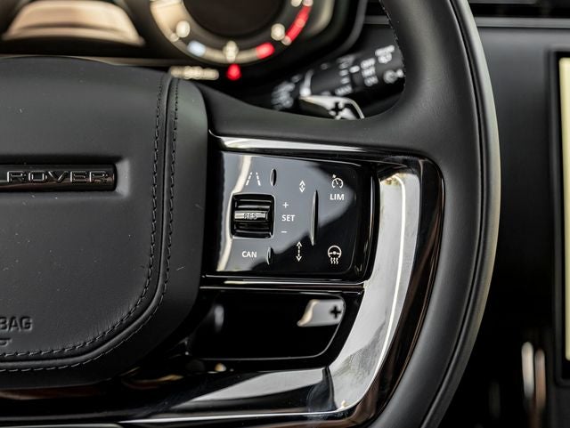 2026 Land Rover Range Rover SV LWB