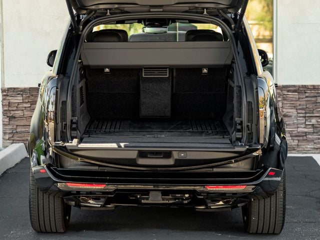 2026 Land Rover Range Rover SV LWB