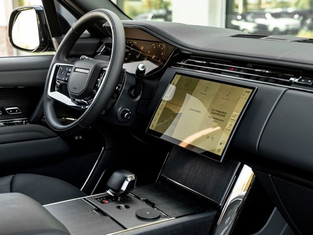 2026 Land Rover Range Rover SV LWB