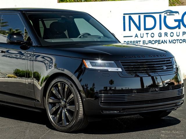 2026 Land Rover Range Rover SV LWB
