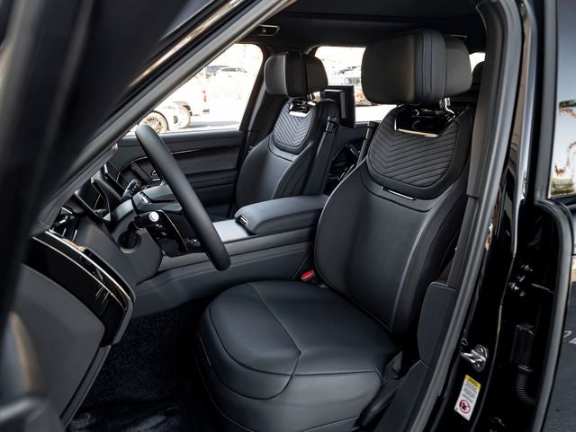 2026 Land Rover Range Rover SV Black Edition LWB