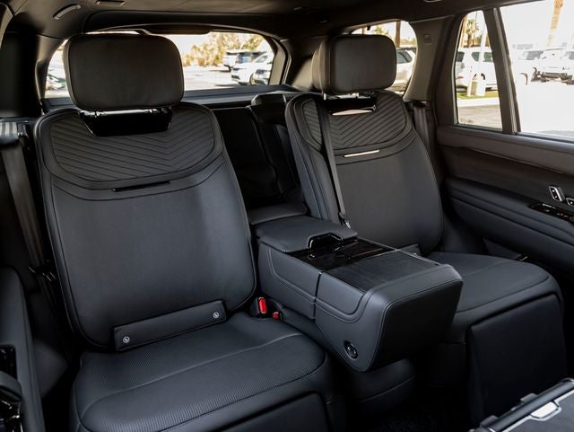 2026 Land Rover Range Rover SV Black Edition LWB