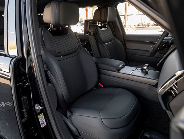 2026 Land Rover Range Rover SV Black Edition LWB