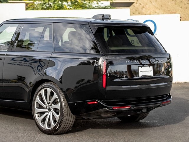 2023 Land Rover Range Rover Autobiography