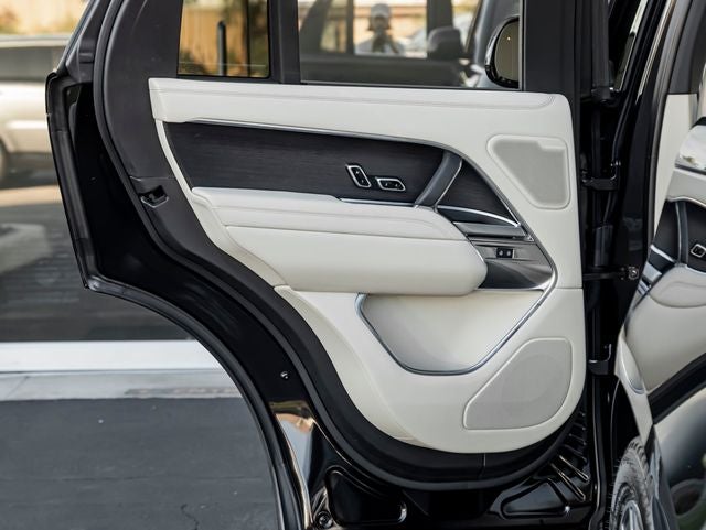 2024 Land Rover Range Rover Autobiography