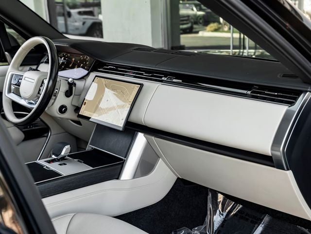 2024 Land Rover Range Rover Autobiography