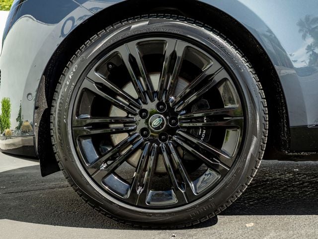 2024 Land Rover Range Rover Autobiography
