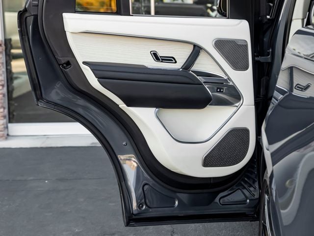 2024 Land Rover Range Rover Autobiography